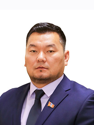 Гэр бүлийн хүчирхийлэл, хүүхдийн эсрэг  үйлдсэн гэмт хэрэгт холбогдуулан  НИТХ-ын төлөөлөгч Б.Эрдэнэсүхийг  2025.10.17-ны өдөр 30 хоног цагдан хорих  шийдвэр гарсан байсан ч өчигдөр  суллажээ